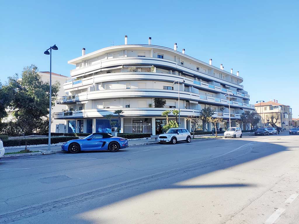 PESCARA PORTA NUOVA - VIA LUNGOMARE COLOMBO