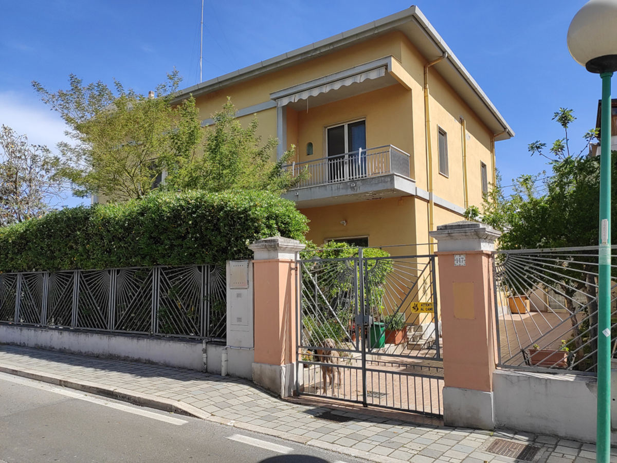 PESCARA - VIA DEI PELIGNI