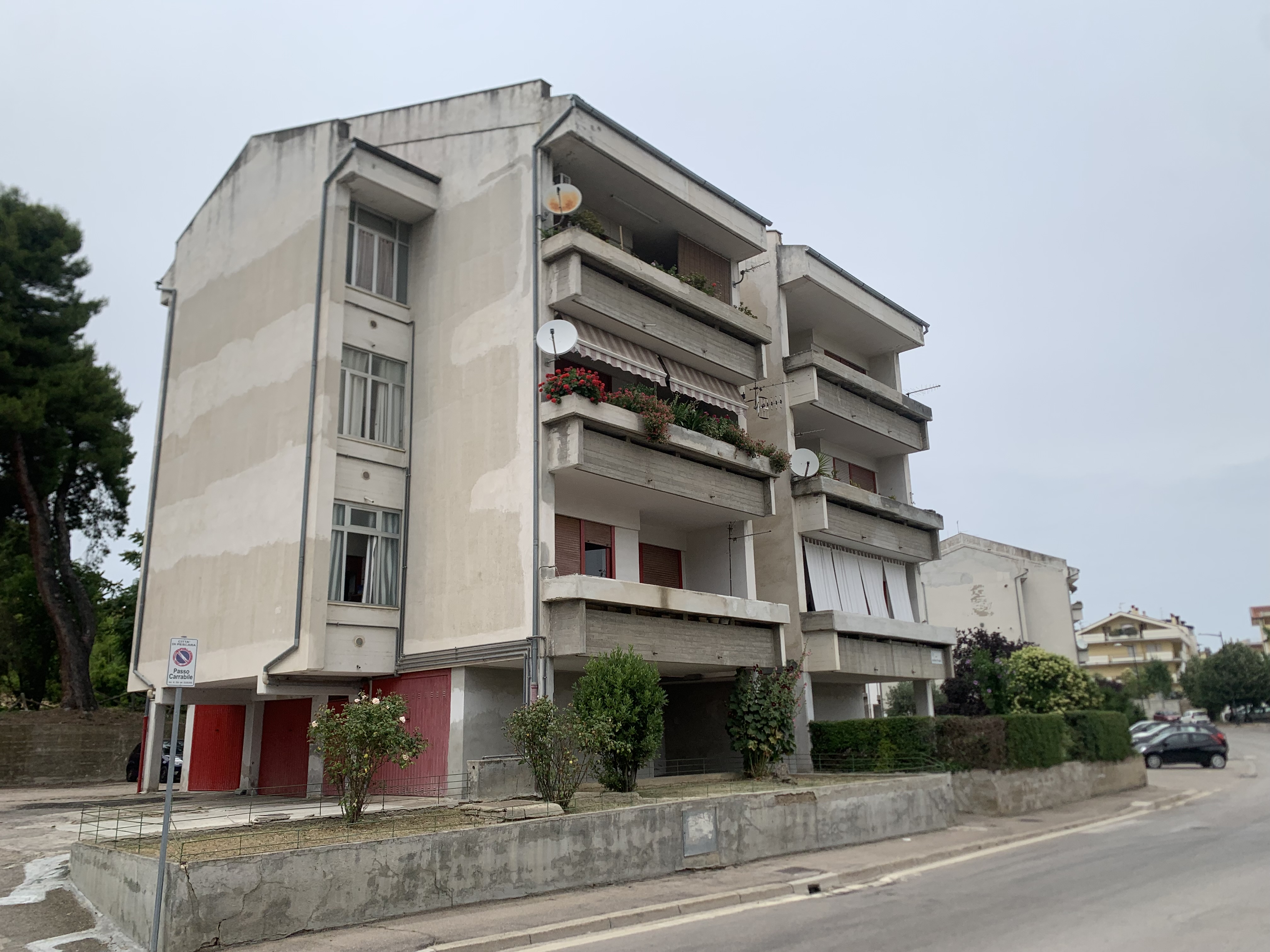 PESCARA - VIA VALLE DI ROSE